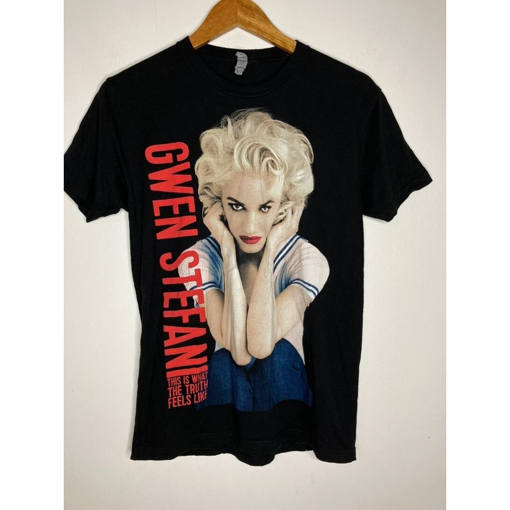 Gwen Stefani This Is What The Truth Feels Like 2016 Tour Adult Small T-Shirt